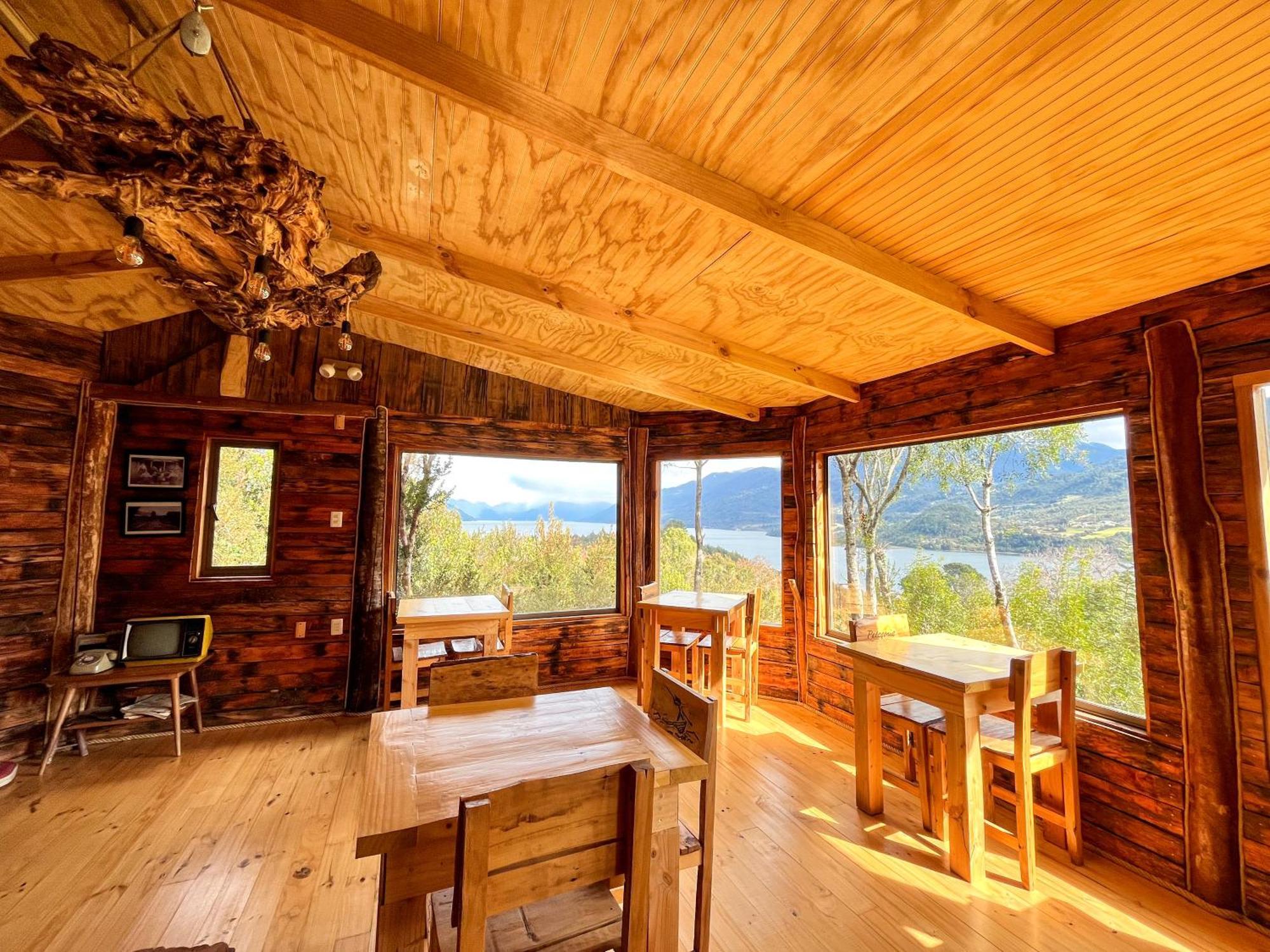 Patagonia Nativa Bed & Breakfast Cochamo Exterior photo